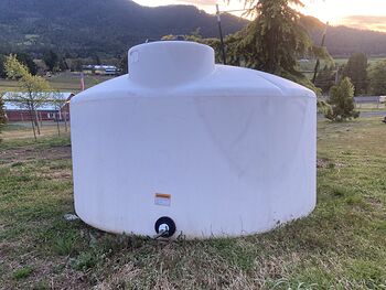 1100 Gallon Norwesco White Vertical Liquid Storage Tank #pnqQ3zeb7s8