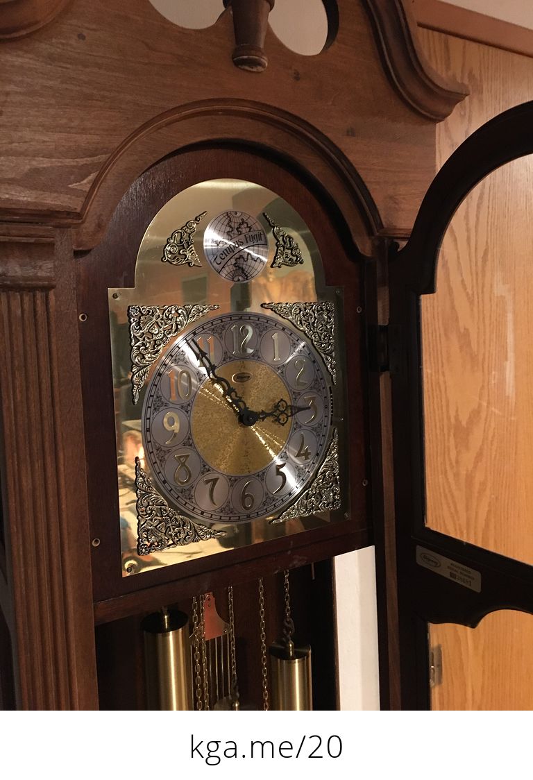 1988 Ridgeway Grandfather Clock #VhHes6x16y4