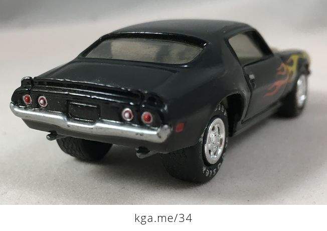 Black 1970 Camaro with Flames and Hoosier Tires Johnny Lightning 538 - #ho1q71L6yAw-4