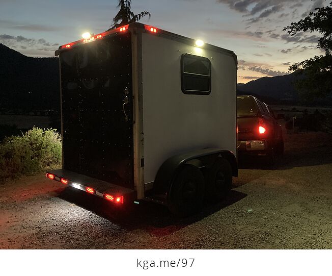 Heavy Duty Enclosed Trailer with Brakes Flood Lights Title and Registration - #4gnRPLEtBxM-10