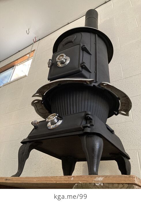 Old Pot Belly Parlor Coal and Wood Stove with Hot Cook Plate - #ioaLUuv9pI0-7