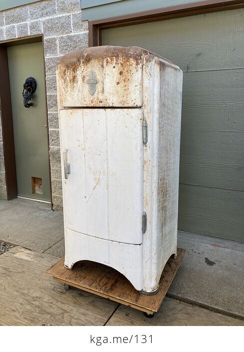 Vintage 1935 Crosley Shelvador Refrigerator - #ROvJiQQflx0-6